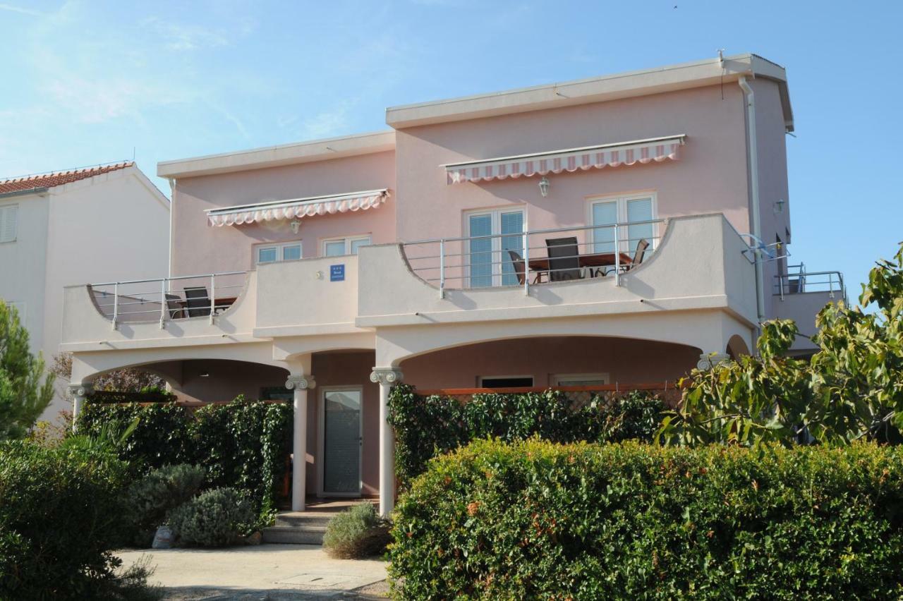 Apartments Josip Муртер Экстерьер фото