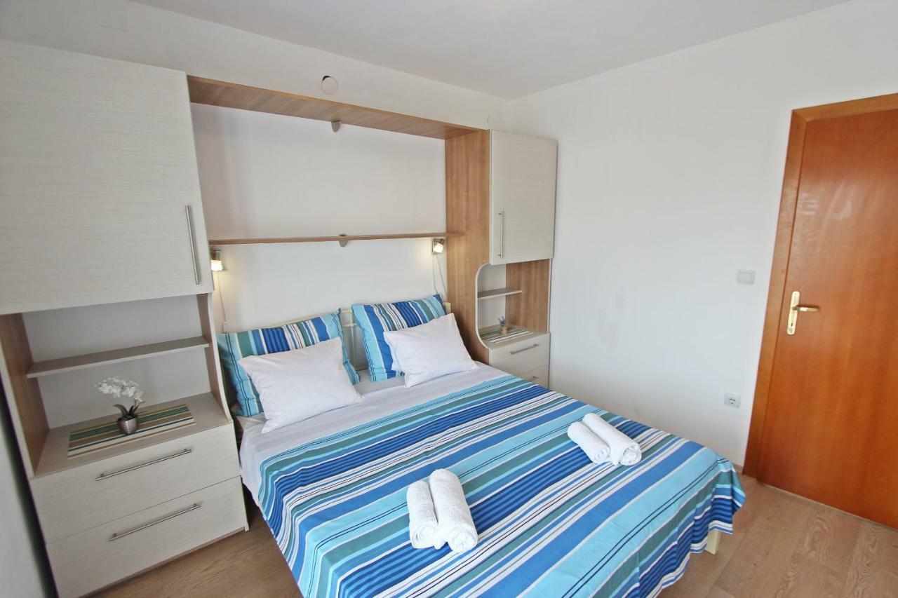 Apartments Josip Муртер Экстерьер фото
