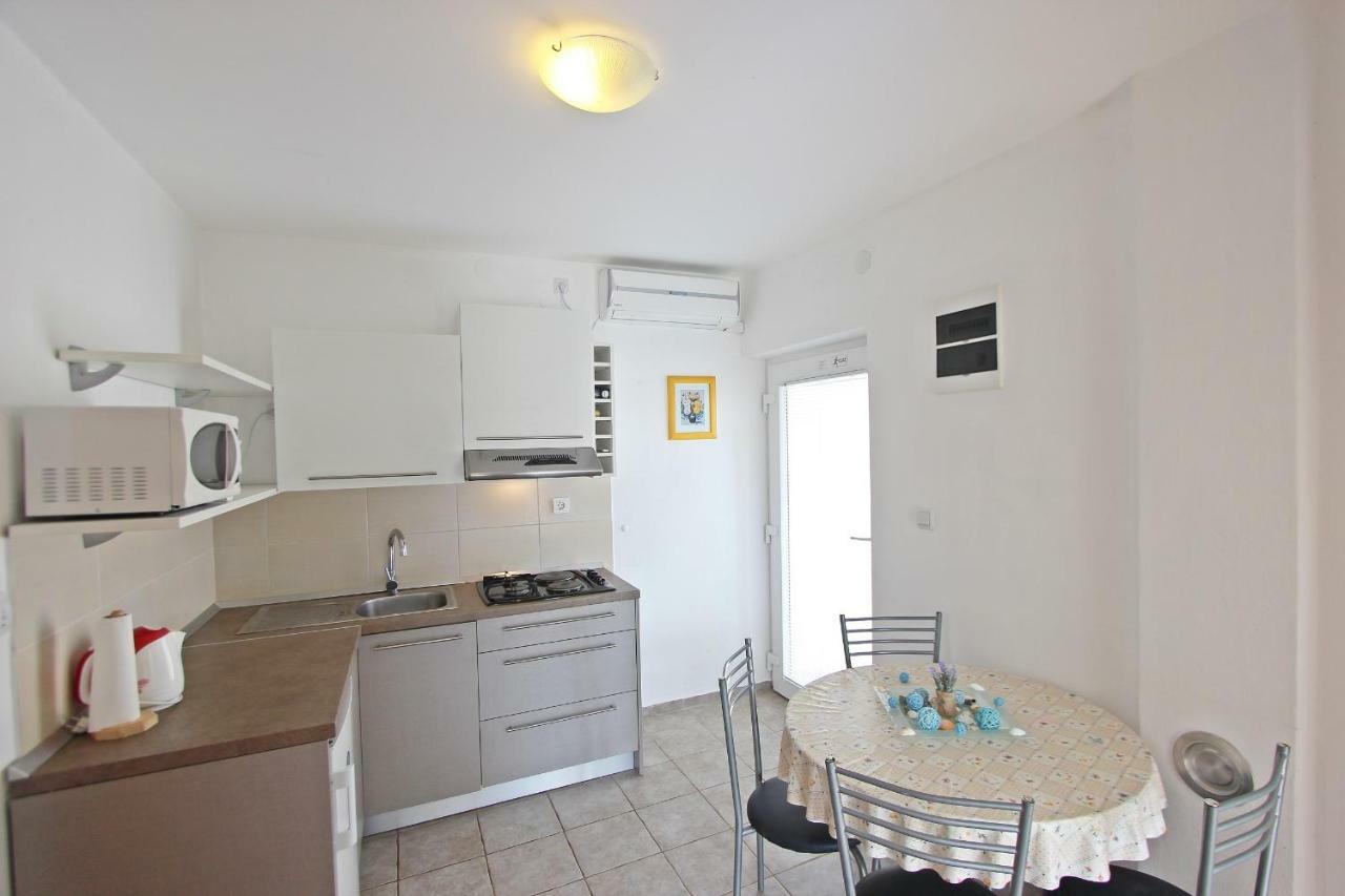 Apartments Josip Муртер Экстерьер фото